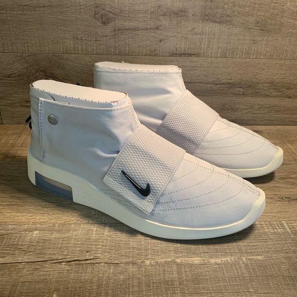 nike air fear of god moccasin pure platinum